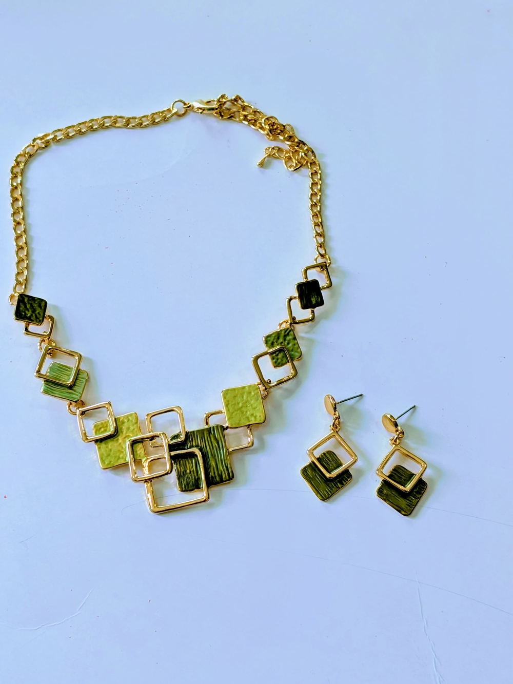 Gold-Tone Green Geometric Necklace & Earring Set - Picture 6 of 8
